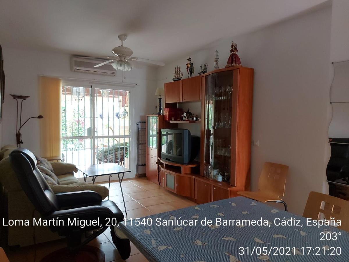 Bajo Con Terraza Piscina Y Jardin Apartment Sanlucar de Barrameda Exterior photo