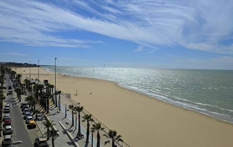 Bajo Con Terraza Piscina Y Jardin Apartment Sanlucar de Barrameda Exterior photo